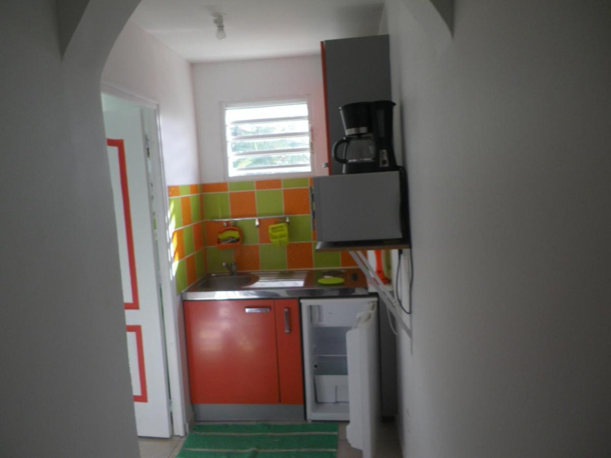 Immeuble Nebot Apartment Grand-Bourg  Luaran gambar